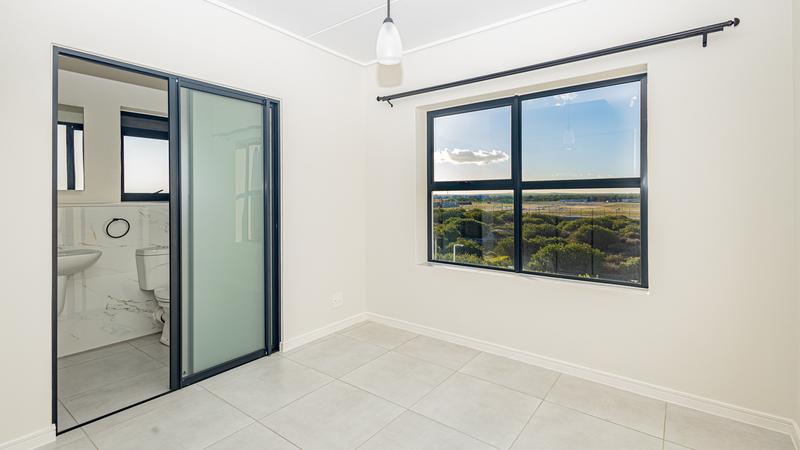 To Let 2 Bedroom Property for Rent in Sandown Western Cape
